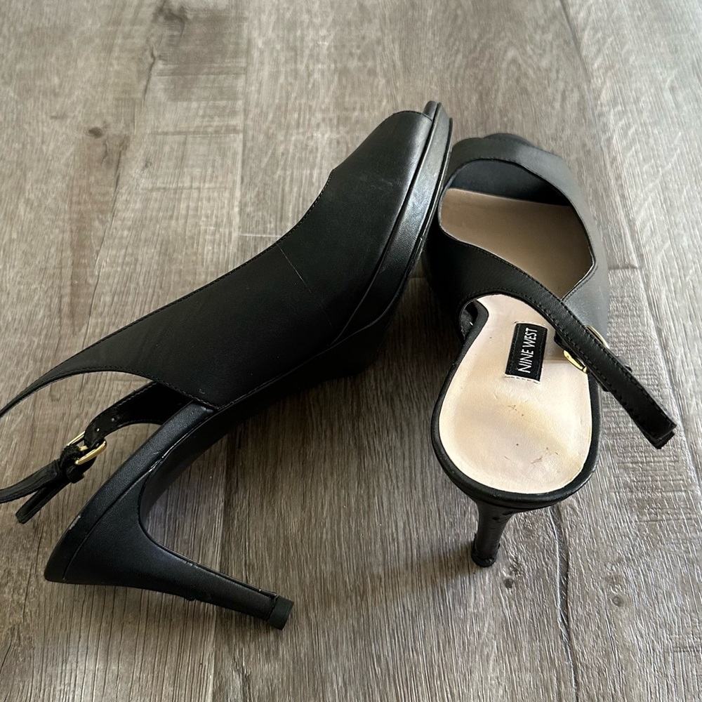 Anne Klein Black Women's Heels
